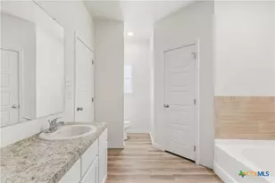 218 W Ruby Rd, Harker Heights, TX 76548 - Photo 23