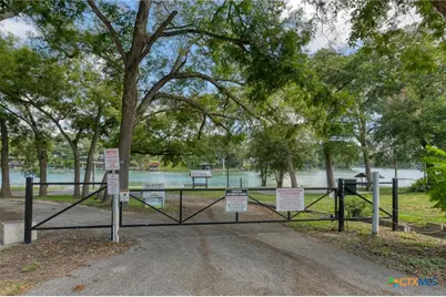 331 River Bend Drive, New Braunfels, TX 78130 - Photo 37