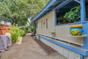 331 River Bend Dr, New Braunfels, TX 78130 - Photo 15
