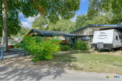 331 River Bend Drive, New Braunfels, TX 78130 - Photo 17