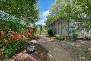 331 River Bend Dr, New Braunfels, TX 78130 - Photo 9