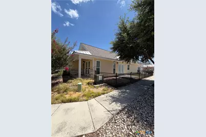 1366 Hanz Drive, New Braunfels, TX 78130 - Photo 15