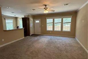 320 Mill St, San Marcos, TX 78666 - Photo 3