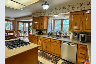 2718 County Road 208, Lampasas, TX 76550 - Photo 11
