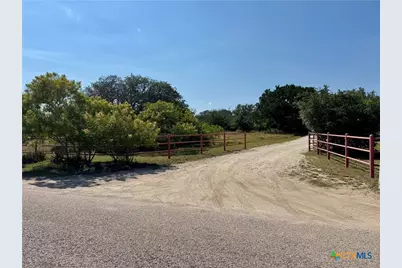 2718 County Road 208, Lampasas, TX 76550 - Photo 37