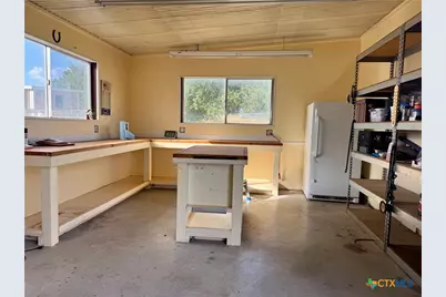 2718 County Road 208, Lampasas, TX 76550 - Photo 25