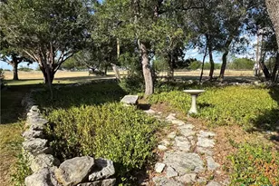 2718 Co Rd 208, Lampasas, TX 76550 - Photo 33