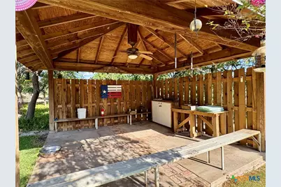 2718 County Road 208, Lampasas, TX 76550 - Photo 23