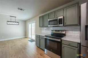 113 McGugan Ln, Temple, TX 76502 - Photo 11