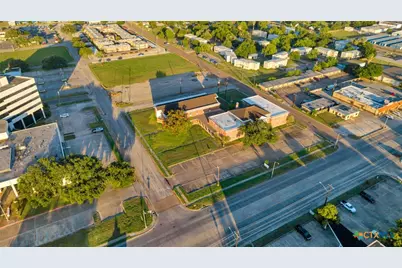 1804 N Laurent Street, Victoria, TX 77901 - Photo 15