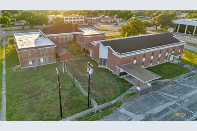 1804 N Laurent Street, Victoria, TX 77901 - Photo 9