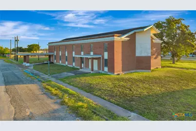 1804 N Laurent Street, Victoria, TX 77901 - Photo 7