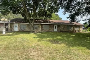 1840 Loop 522, Ganado, TX 77962 - Photo 35