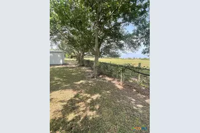 1840 Loop 522, Ganado, TX 77962 - Photo 27