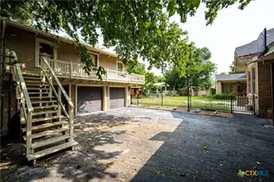 390 S Guenther Ave, New Braunfels, TX 78130 - Photo 39