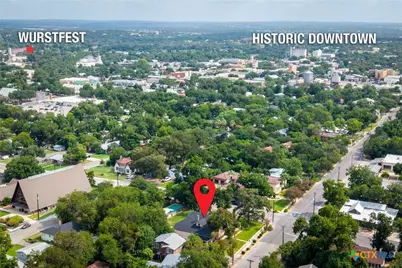 390 S Guenther Avenue, New Braunfels, TX 78130 - Photo 31