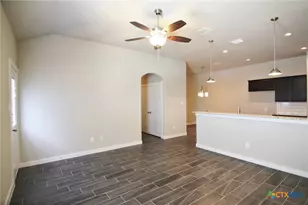 502 Creekside Frst, New Braunfels, TX 78130 - Photo 5