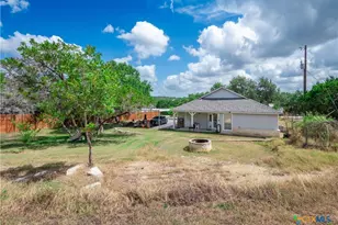 646 Appaloosa Dr, Fischer, TX 78623 - Photo 23