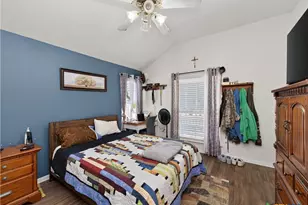 646 Appaloosa Dr, Fischer, TX 78623 - Photo 11