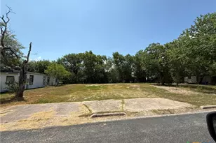 2509 Ozark St, Victoria, TX 77901 - Photo 1