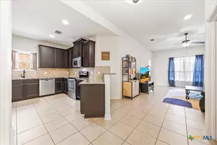 330 Callalily, New Braunfels, TX 78132 - Photo 7