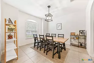 330 Callalily, New Braunfels, TX 78132 - Photo 5