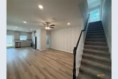 870 Casetta Trail, New Braunfels, TX 78130 - Photo 9