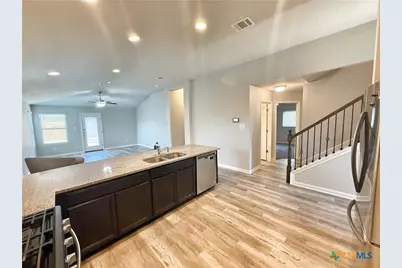8819 Straight Oaks, San Antonio, TX 78254 - Photo 9