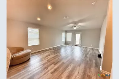 8819 Straight Oaks, San Antonio, TX 78254 - Photo 11