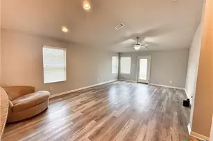8819 Straight Oaks, San Antonio, TX 78254 - Photo 11