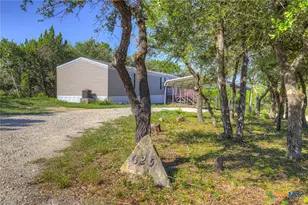 625 Cypress Dr, Canyon Lake, TX 78133 - Photo 7