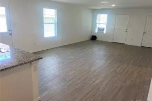 7102 Satellite Wy, San Antonio, TX 78252 - Photo 17