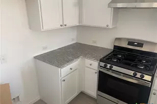7102 Satellite Wy, San Antonio, TX 78252 - Photo 9
