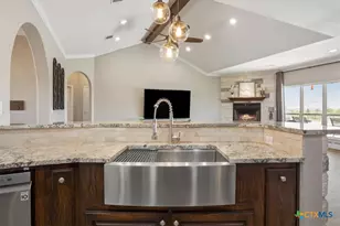8813 8725 Stallion Rd, Temple, TX 76501 - Photo 11