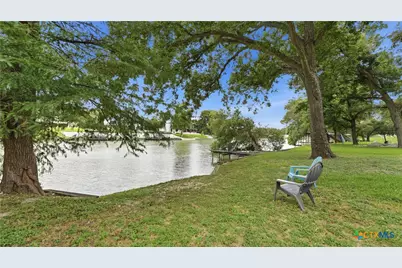 721 Ridgeroad Drive, New Braunfels, TX 78130 - Photo 3