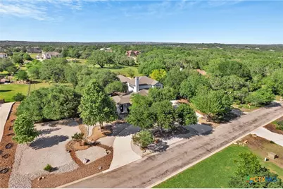 10319 Oak Forest Way, New Braunfels, TX 78132 - Photo 5