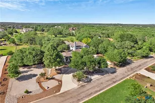 10319 Oak Forest Way, New Braunfels, TX 78132 - Photo 5