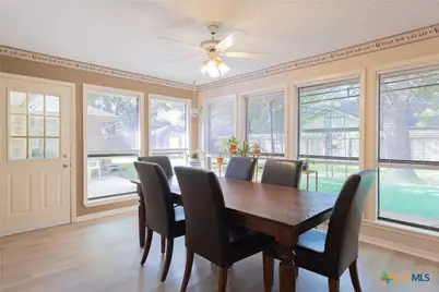410 Paisano Drive, Victoria, TX 77904 - Photo 15