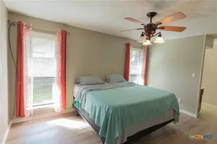 410 Paisano Dr, Victoria, TX 77904 - Photo 17