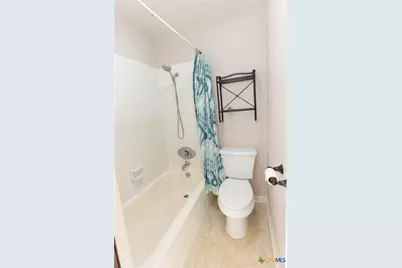 410 Paisano Drive, Victoria, TX 77904 - Photo 21