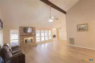 410 Paisano Dr, Victoria, TX 77904 - Photo 9