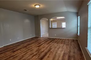 1024S Sandwell Ct, Seguin, TX 78155 - Photo 13
