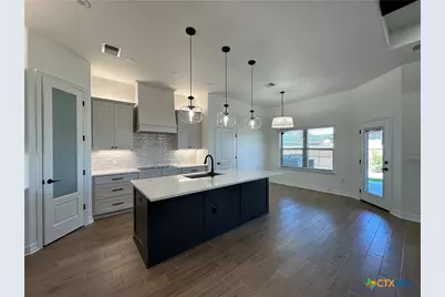 800 Eagle Heights Drive, Salado, TX 76571 - Photo 11