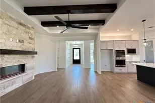 800 Eagle Hts Dr, Salado, TX 76571 - Photo 9