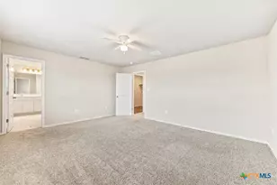 2521 Ayers Dr, Seguin, TX 78155 - Photo 13