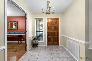 305 Westbend Cir, Seguin, TX 78155 - Photo 3