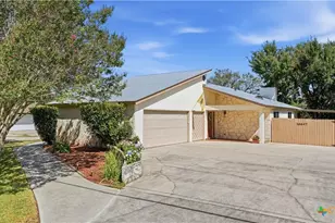 16647 FM725, Seguin, TX 78155 - Photo 1
