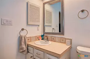 11839 Parliament St, San Antonio, TX 78216 - Photo 21