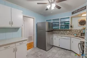 313 3rd St, Cuero, TX 77954 - Photo 11