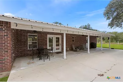 172 Meadow Lake Drive, Seguin, TX 78155 - Photo 33